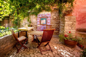 Гостиница Kamene Priče Jazz Apartments  Бале